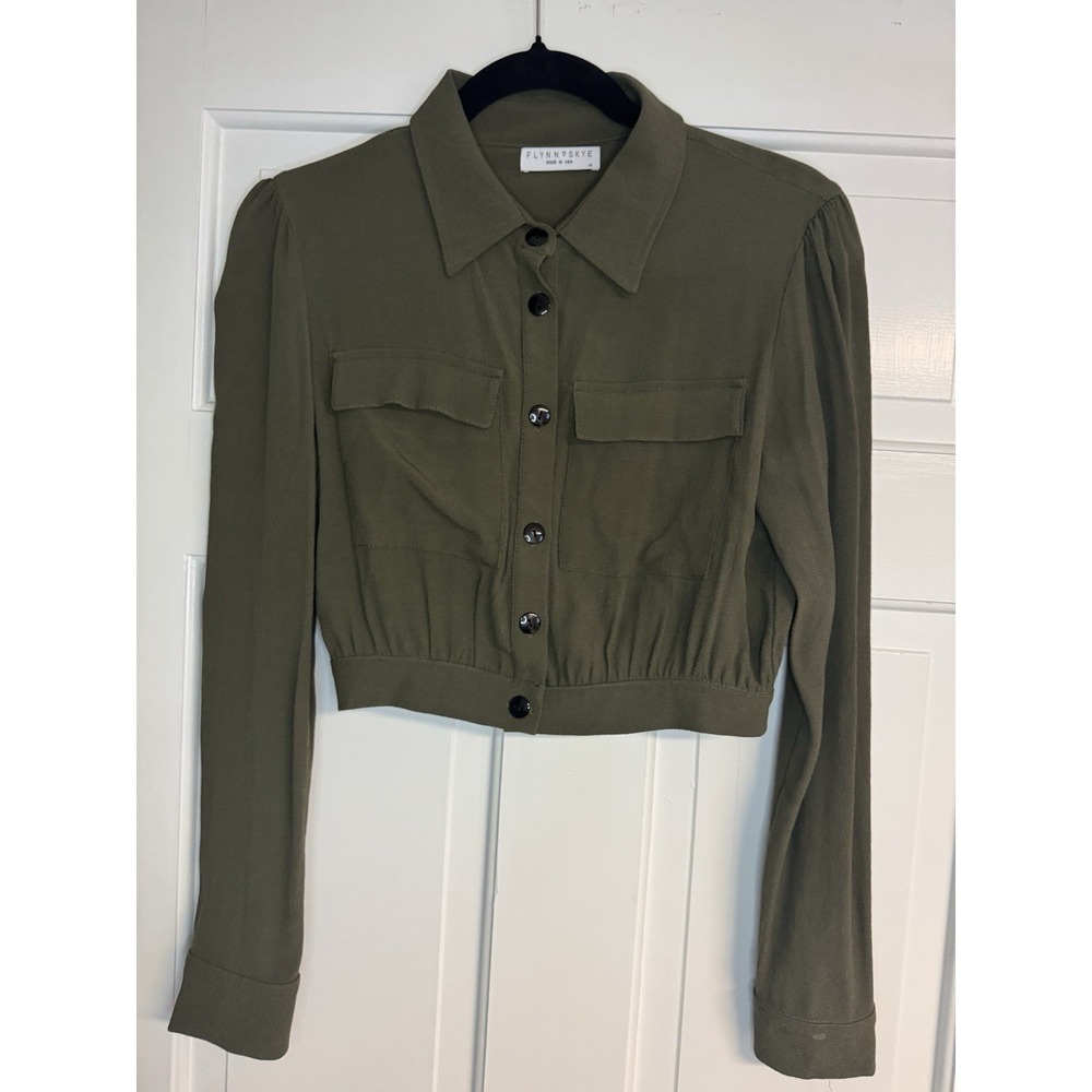 Flynn Skye Cropped Button Up Green Jacket Sz‎ XS Classic Wardrobe Staple